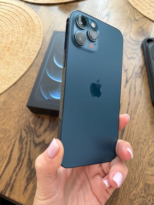 iPhone 12 Pro Max (128 ГБ)