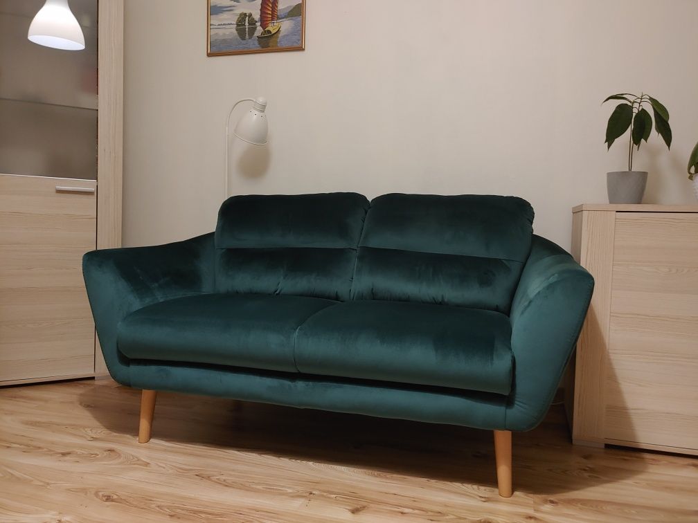 Piękna stylowa Sofa kanapa. Jak nowa. Tkanina Velur, plamoodporna.