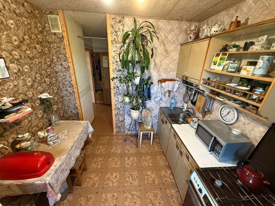 Продам отличную 2х комнатную квартиру в Ингульском районе.