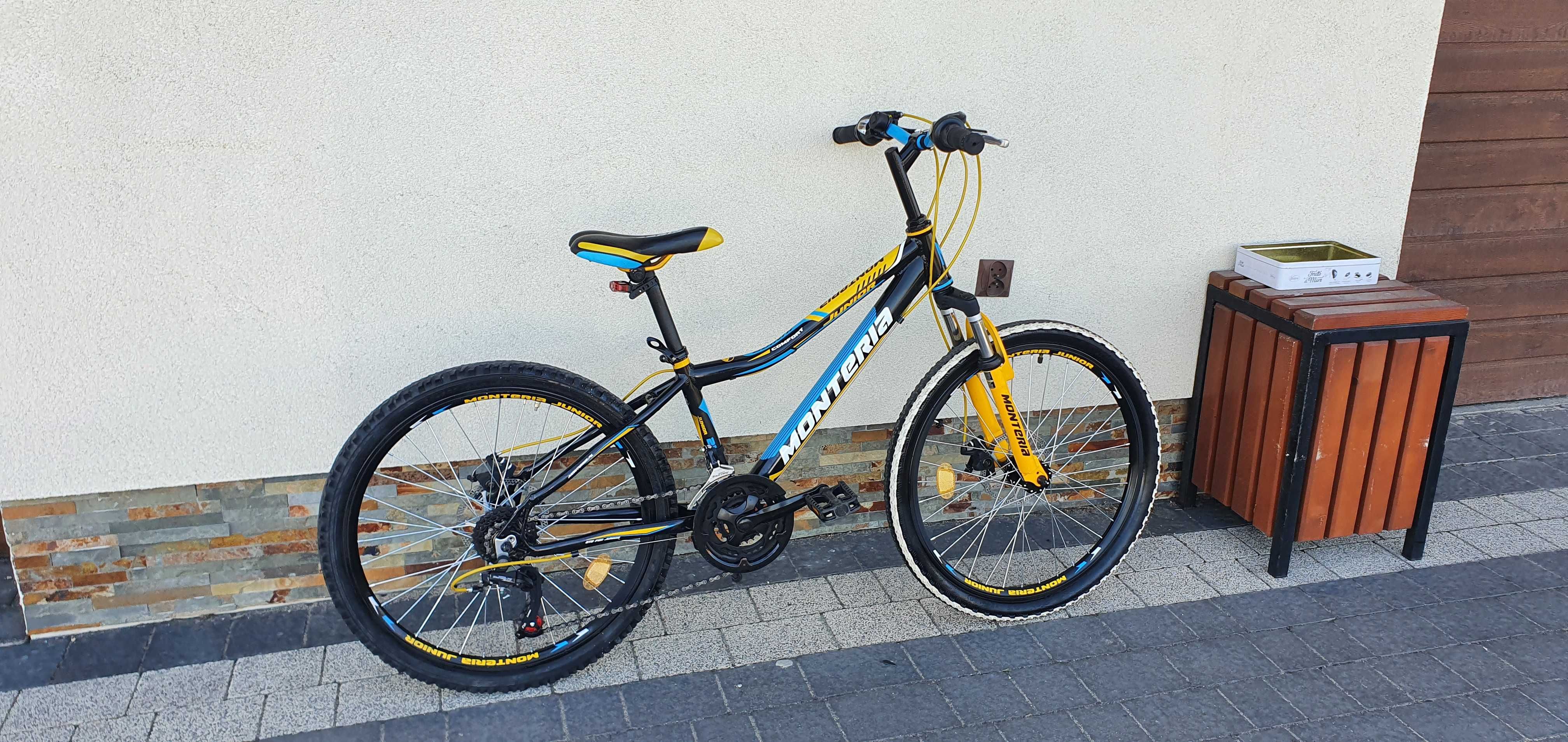 Rower dla dziecka Monteria koła 24 hamulec tarczowy . ładny stan