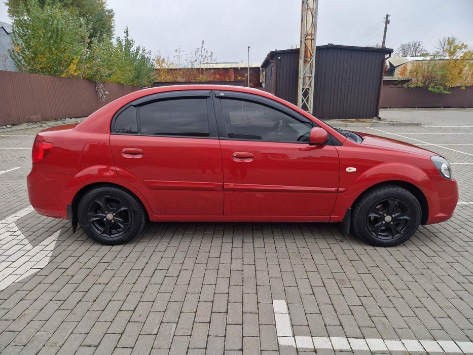 Продам автомобіль