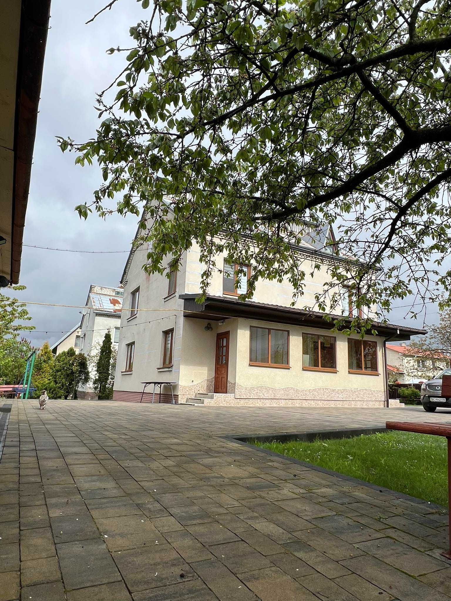 Продається Будинок особняк котедж біля Львова