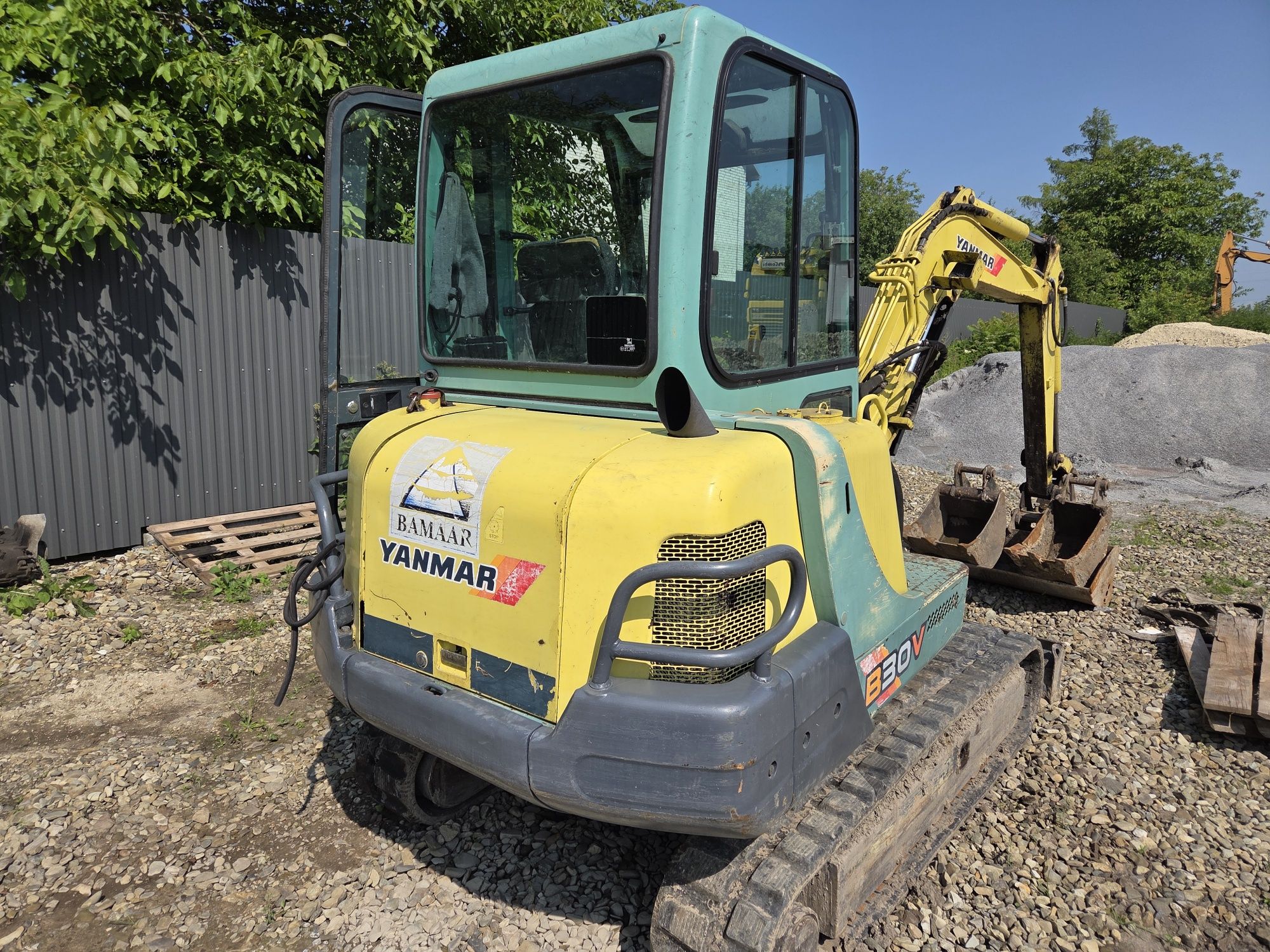 YANMAR B30V 2001рік Міні ескаватор гусиничний