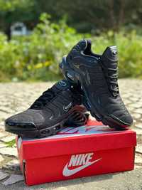 Ténis nike tn pretos