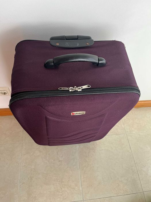 Mala de Viagem Grande e com Trolley