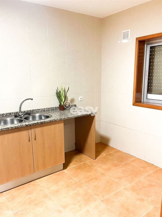 Apartamento T3 - Várzea - Barcelos