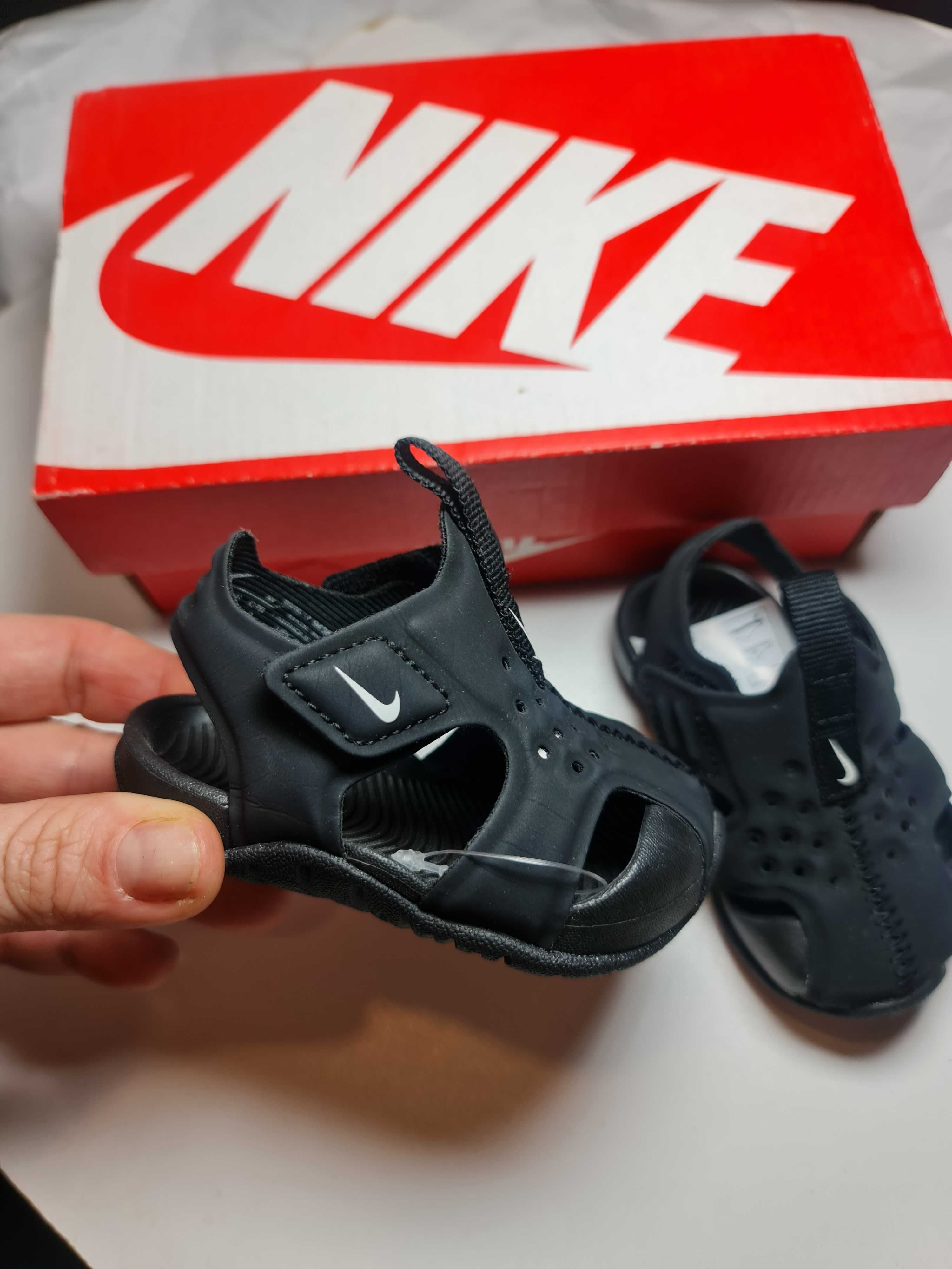 Nowe Sandałki niemowlęce Nike Kid's Sunray Protect 2 TD rozmiar 17