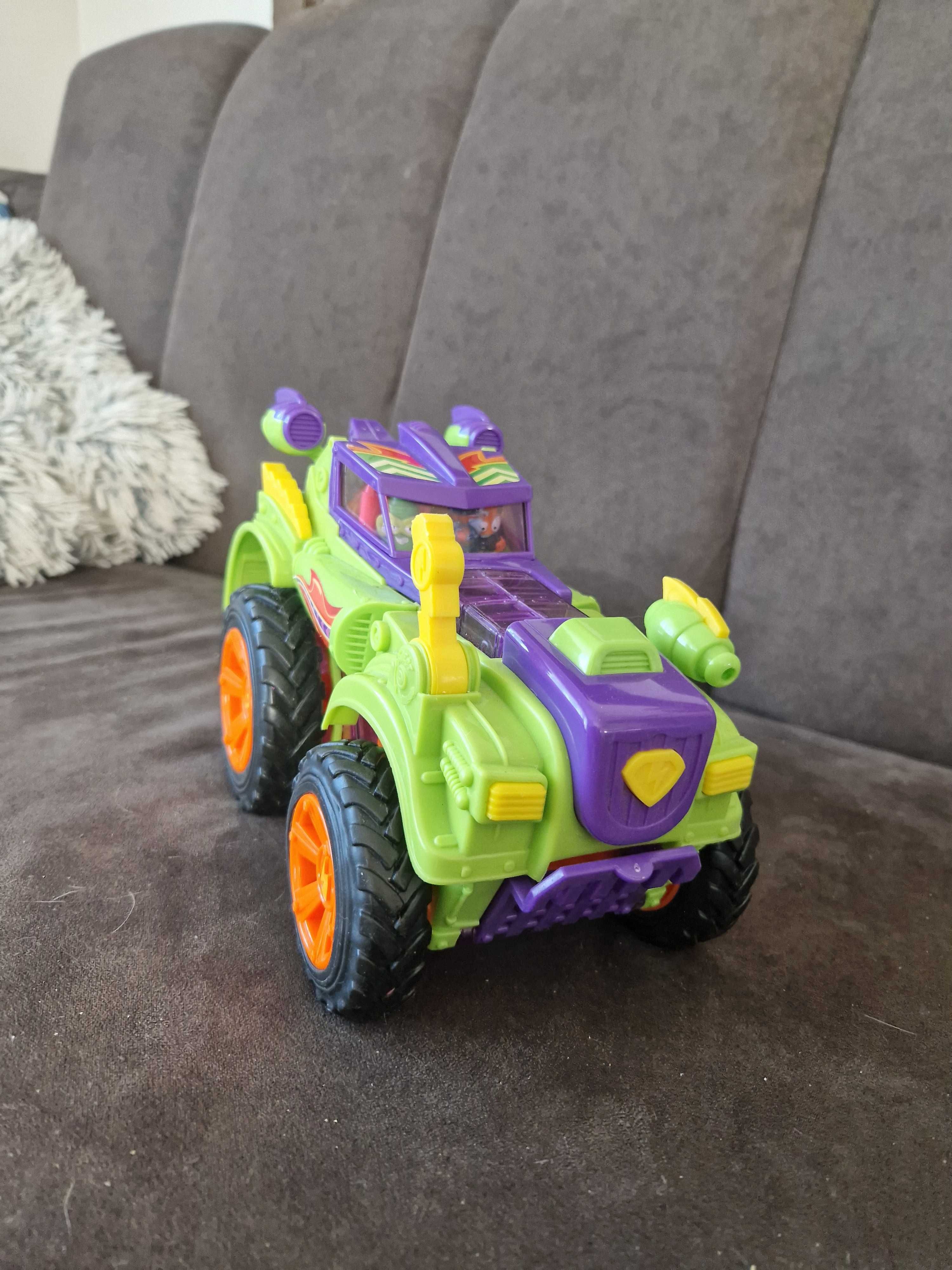 SuperZings, pojazd Monster Roller Hydro Truck + 2 figurki