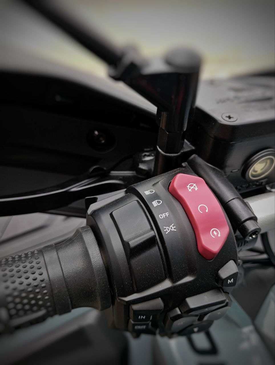 Квадроцикл CFMOTO CFORCE 850 Touring Tundra Grey+ Red Premium