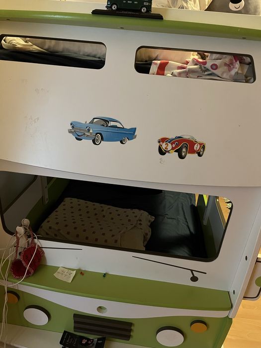 Cama beliche de criança- autocarro
