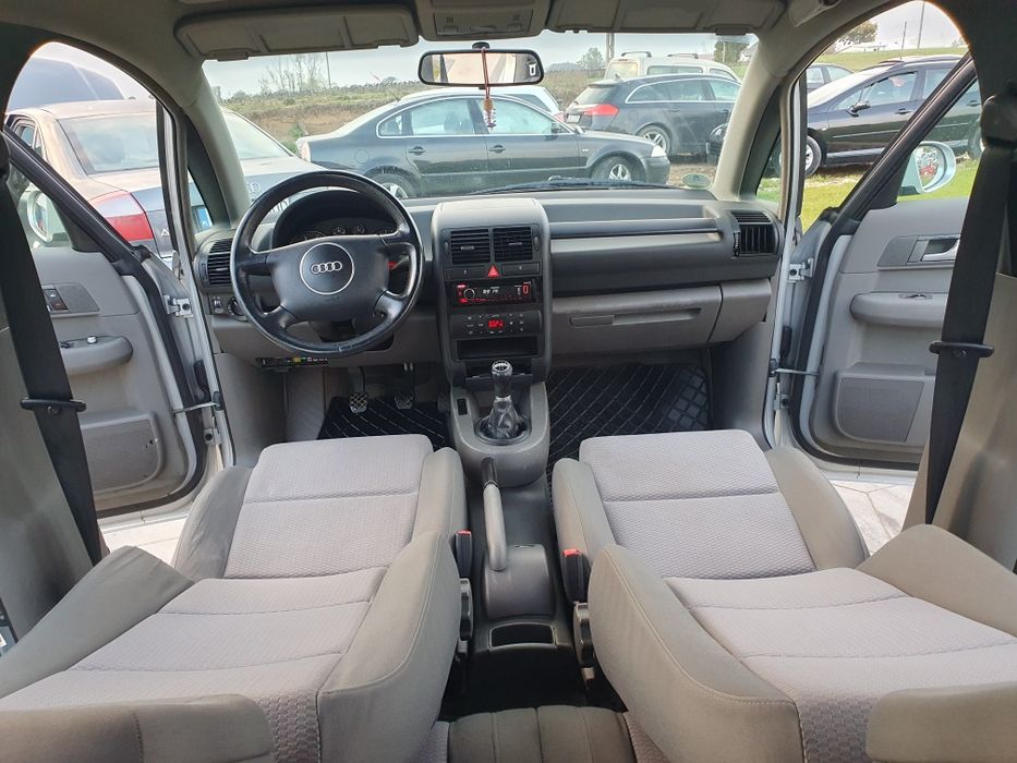 AUDI A2 * * 1.4 Benzyna * * 1 Rok w Kraju- 1 WŁAŚCICIEL * ŁADNY STAN *