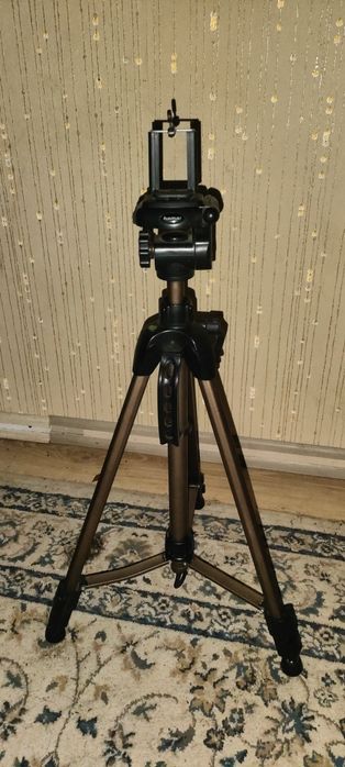 Statyw Hama w pełni sprawny