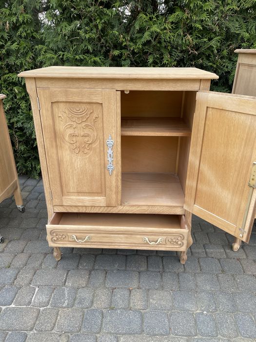 Komoda ludwikowska oczyszczona dąb stan surowy Ludwik XV