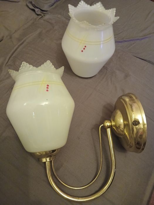 Kinkiet metalowy plus dwa klosze