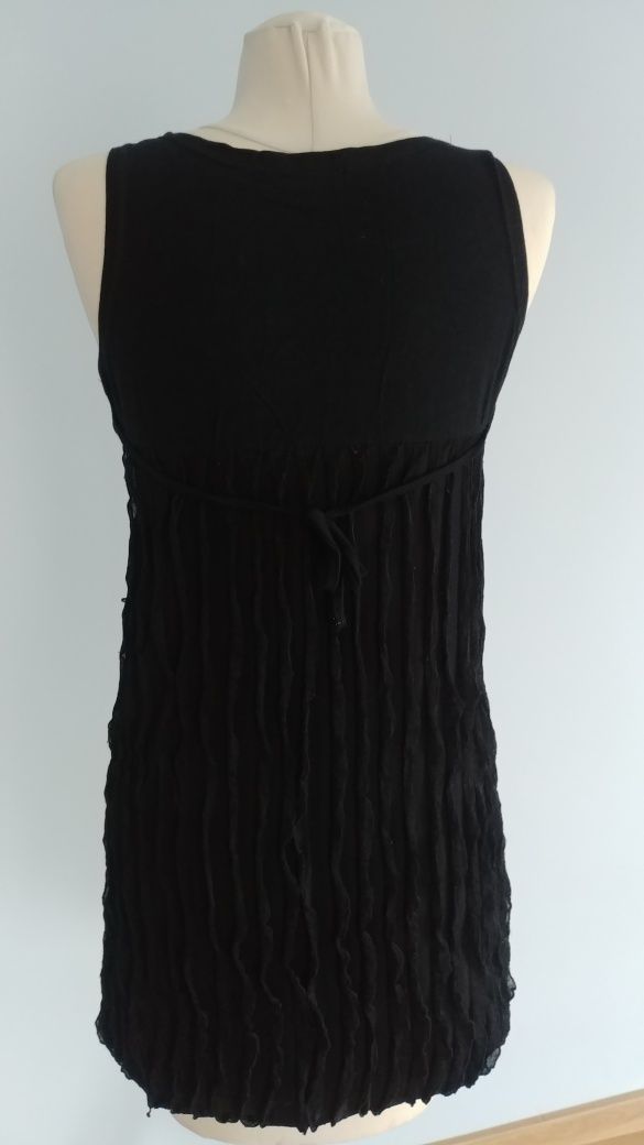 M/L mała czarna sukienka tunika z cekinami