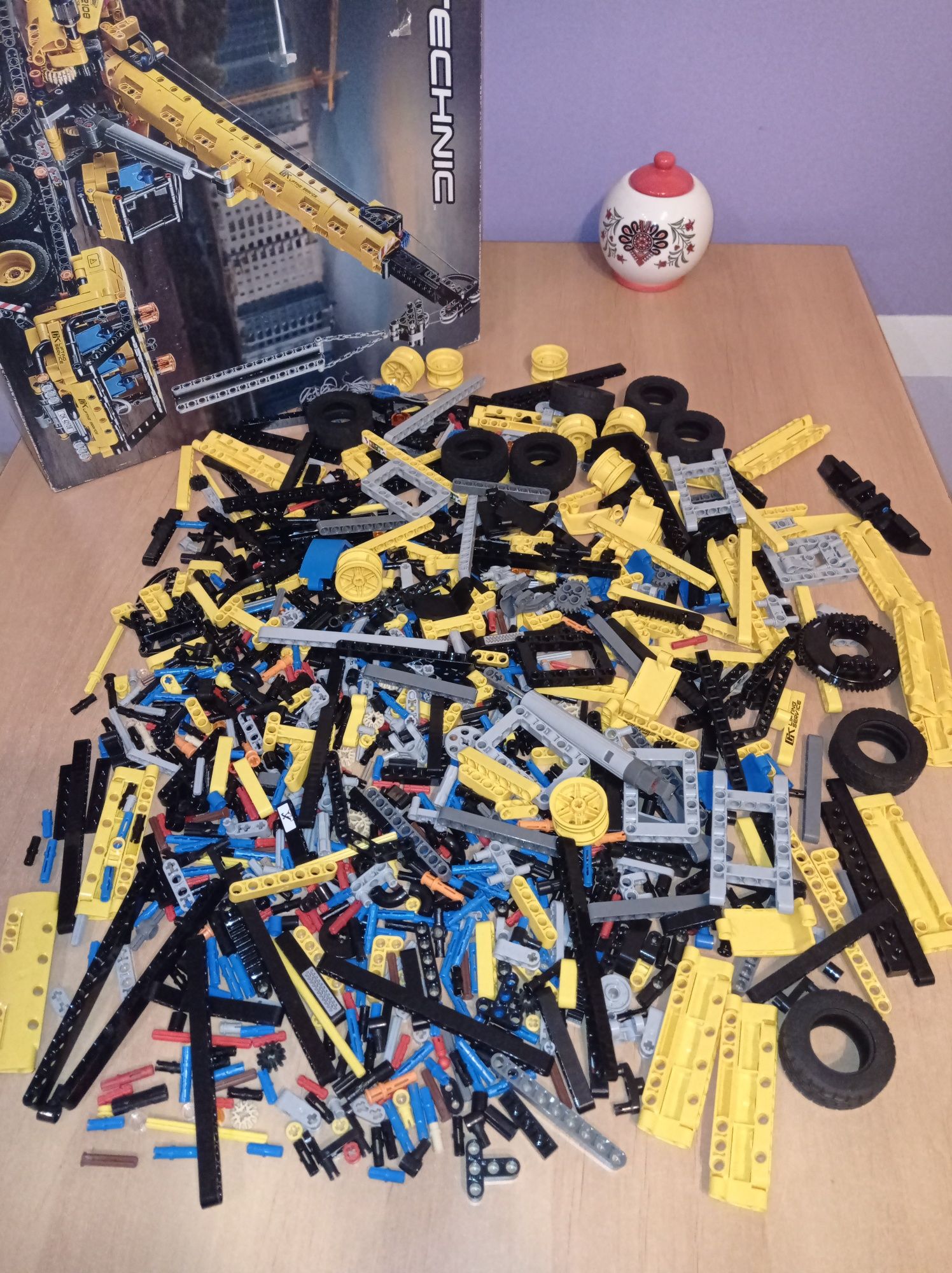 Klocki LEGO Technic 42108 Żuraw samochodowy dźwig