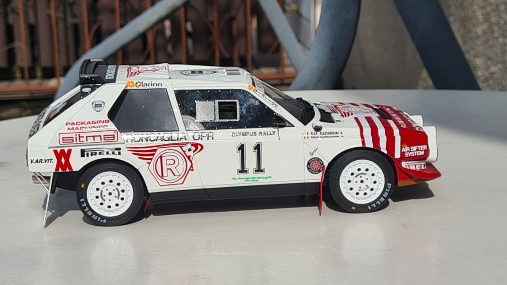 Lancia Delta S4 Gr.B Olympus Rally Otto 1/18