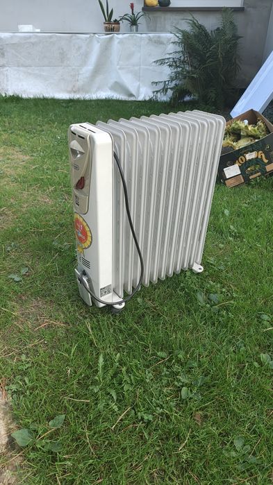 Grzejnik elektryczny olejowy DeLonghi