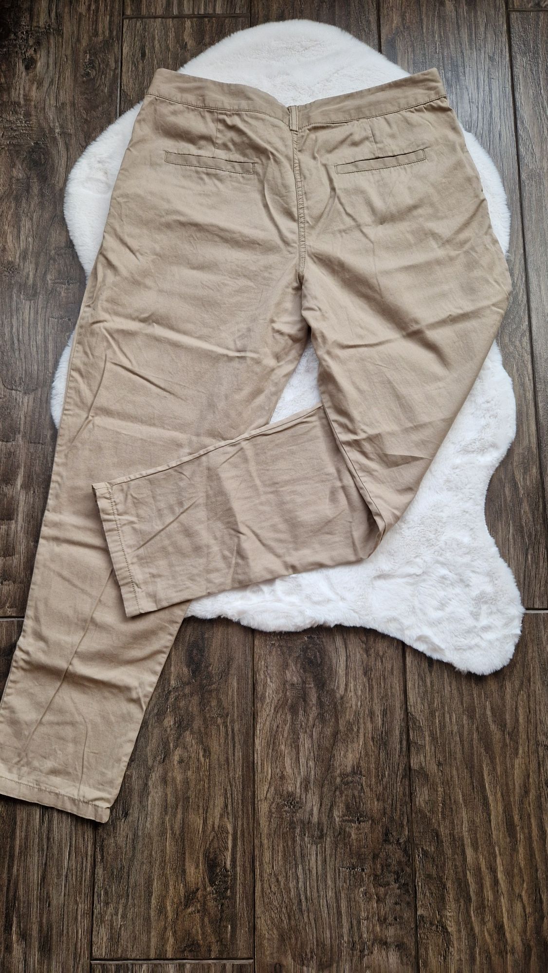 Beżowe damskie spodnie chinosy do kostek, River Island 40/L