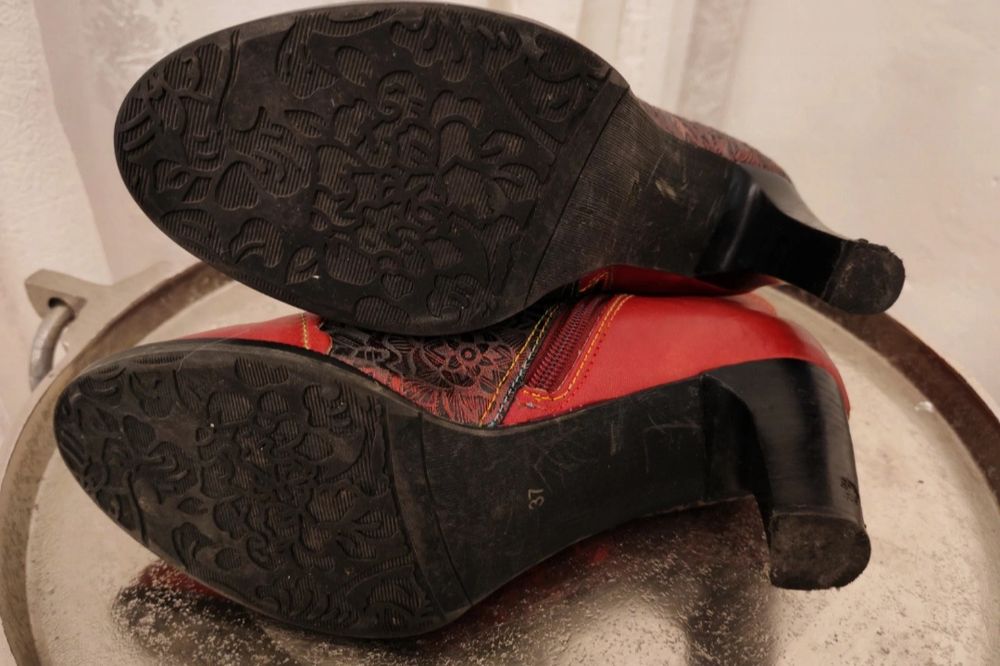 Botki Laura Vita - r.37