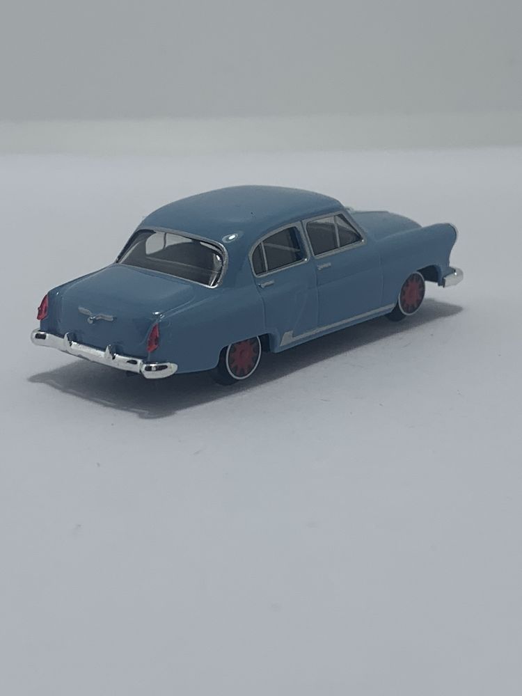 Wolga M21 da Herpa escala 1/87