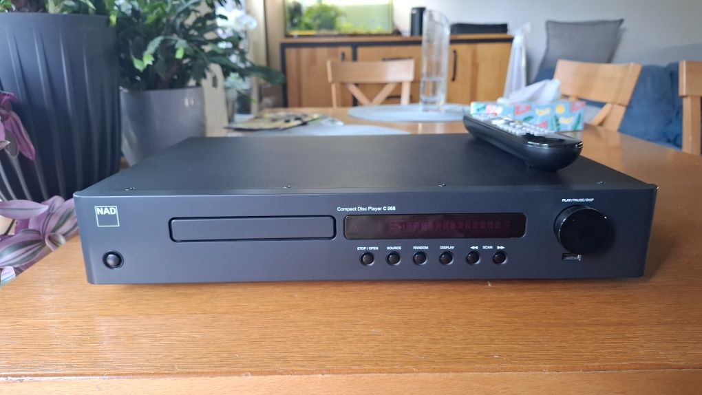 Odtwarzacz CD NAD C568