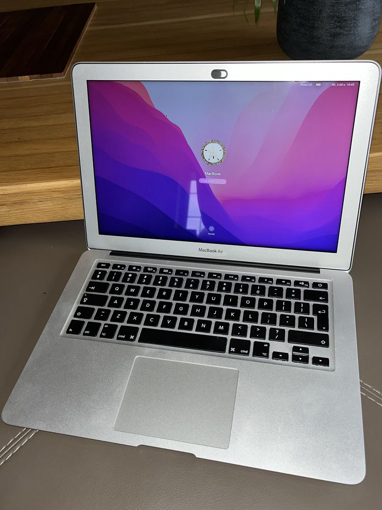 Apple Macbook Air 2017 13,3" i5 /8GB/ 128GB+ETUI