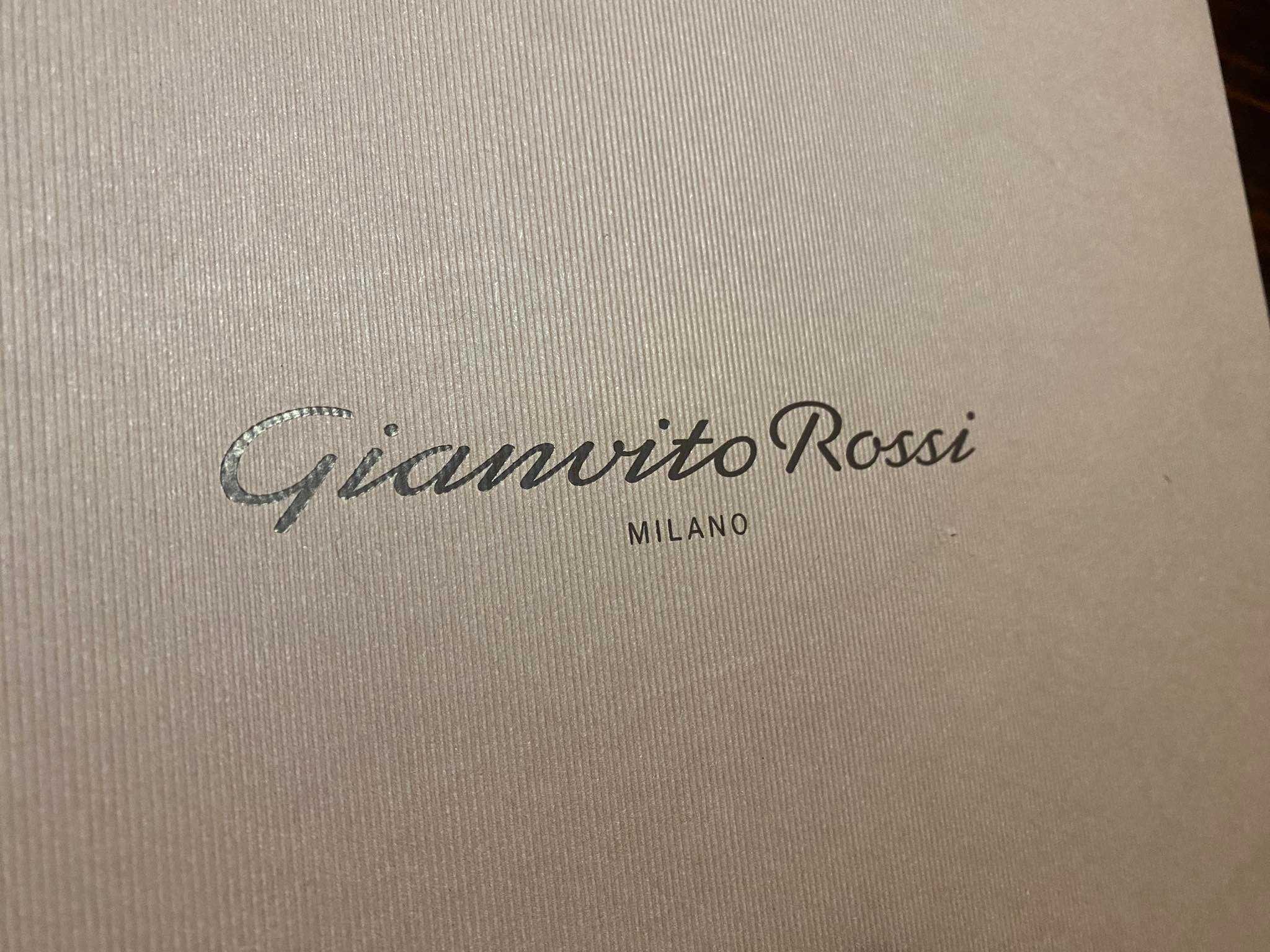 karton firmy Gianvito Rossi