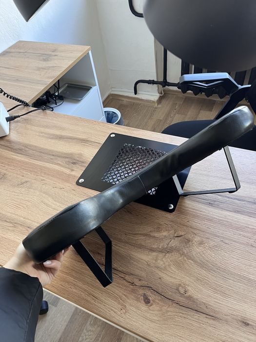 Підставка для манікюру рук підлокітник манікюрна