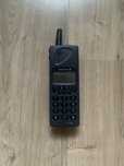 Stary telefon komórkowy kolekcjonerski Ericsson S868 retro vintage