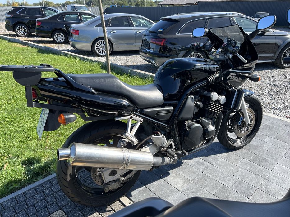 YAMAHA FZS 600 Fazer 2000