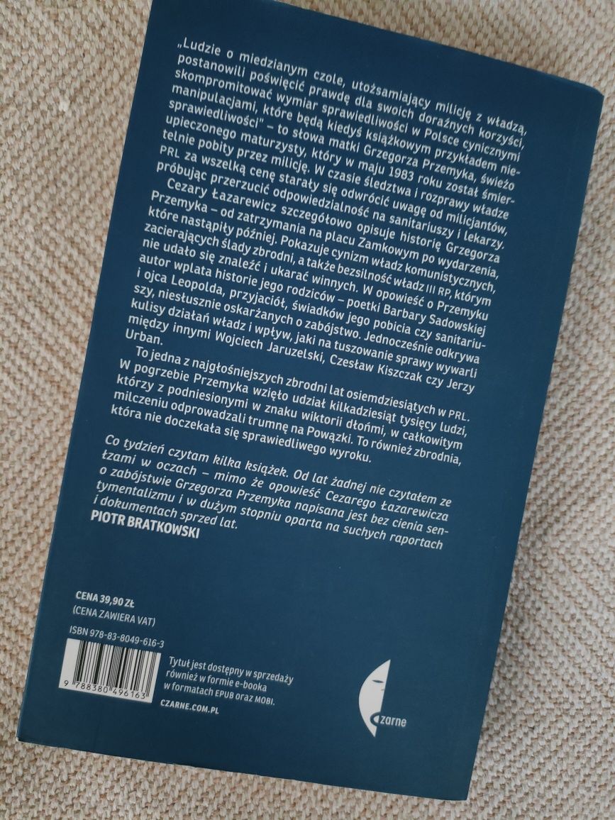 dwie książki reportaż Cezary Lazarewicz