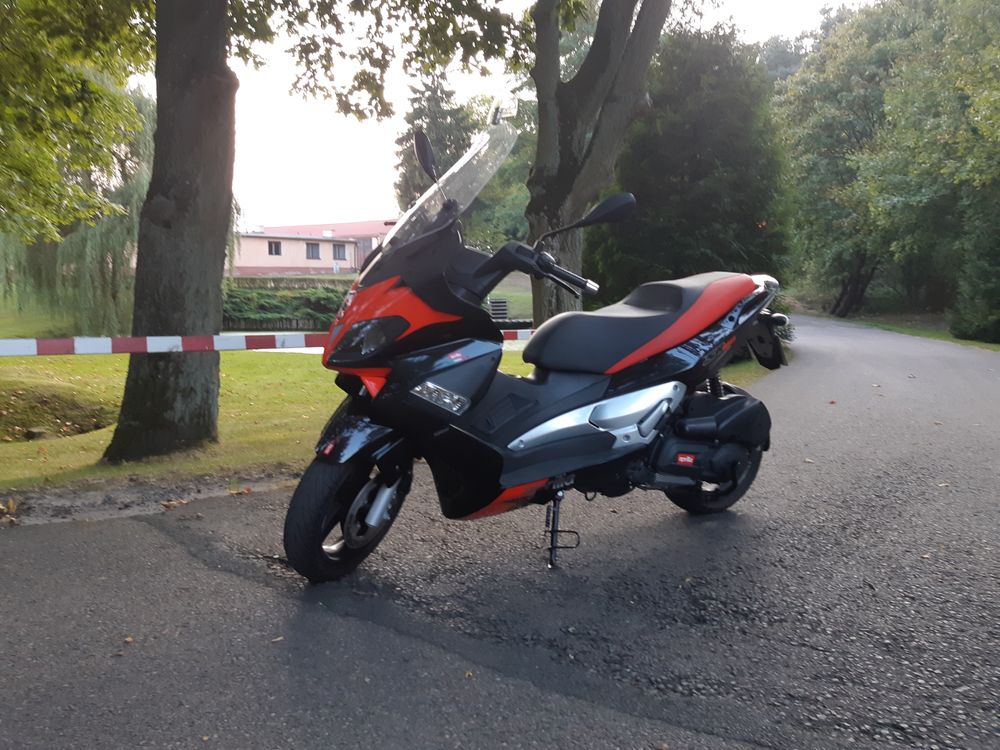 Aprilia sr 125 max