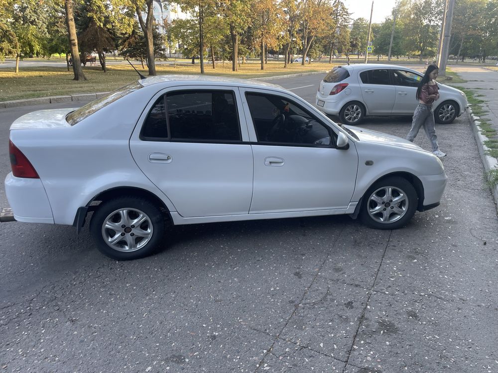 Продам Geely ck2!