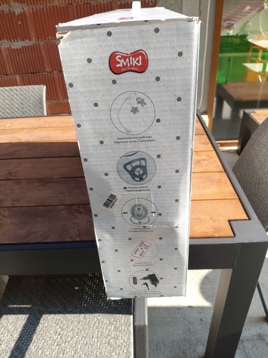 Smiki, Miś, leżaczek bujaczek