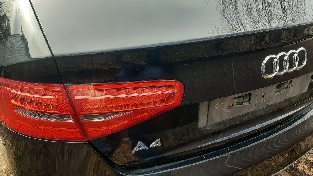 Audi a4 b8 Sedan Lift Sline LY9B Klapa Tył Zderzak Lampy Tył LED