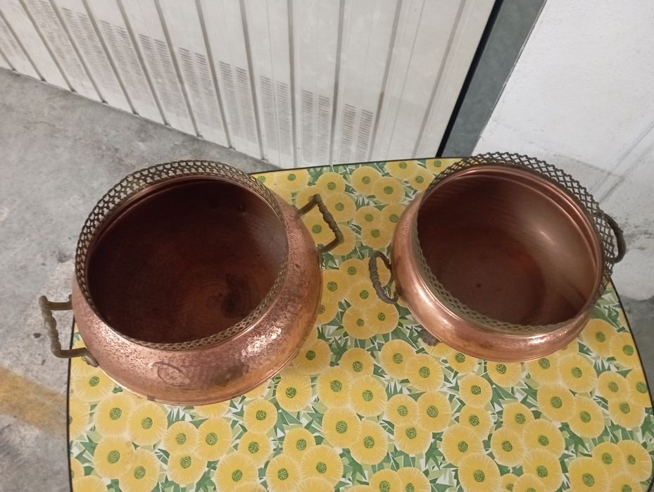Floreiras em Cobre e Latão