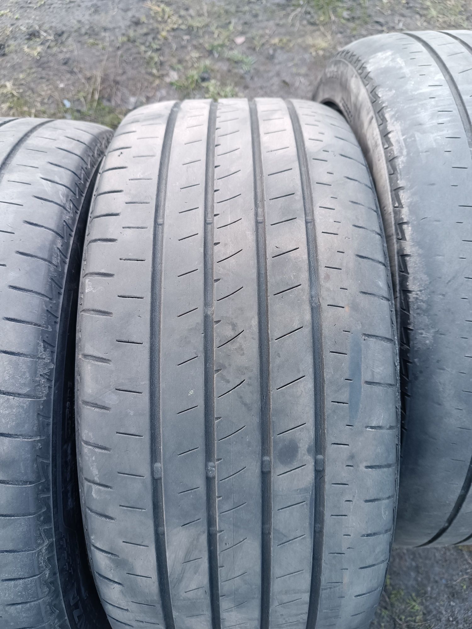 235/45/18 Bridgestone Turanza