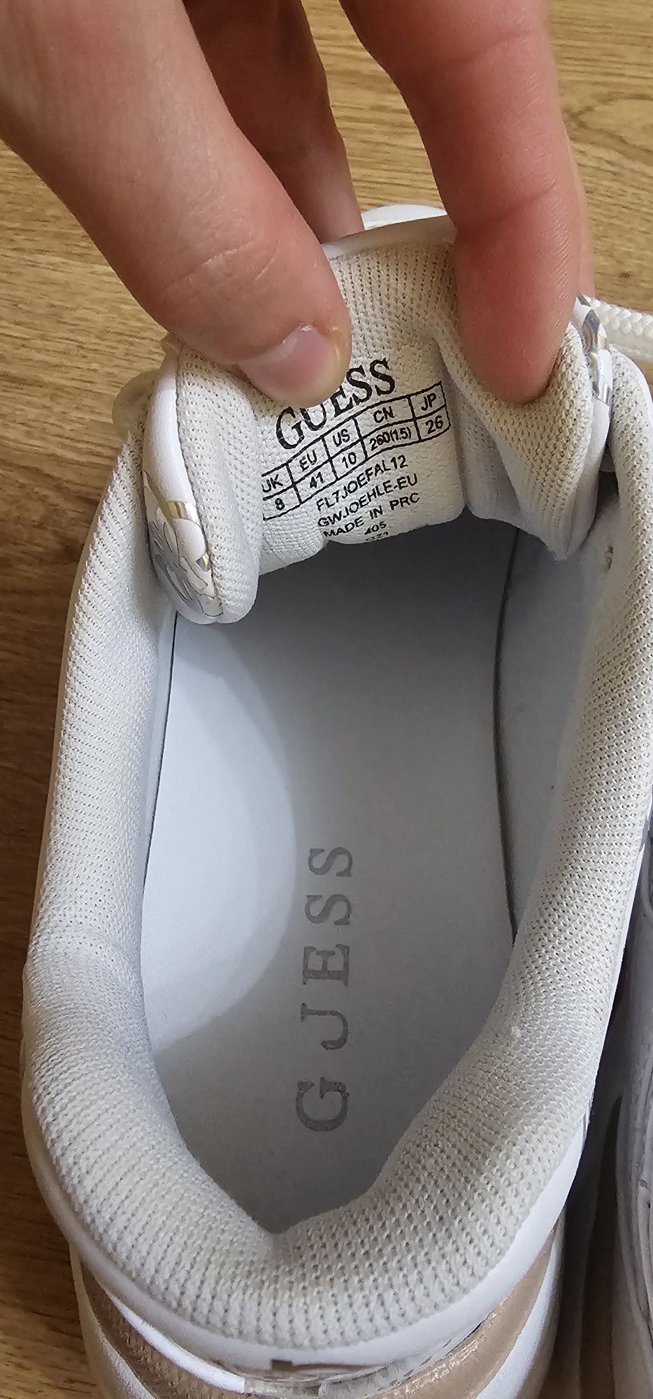 Кросівки Guess 41