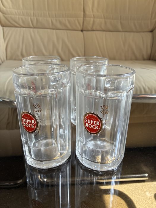 Canecas de cerveja Super Bock