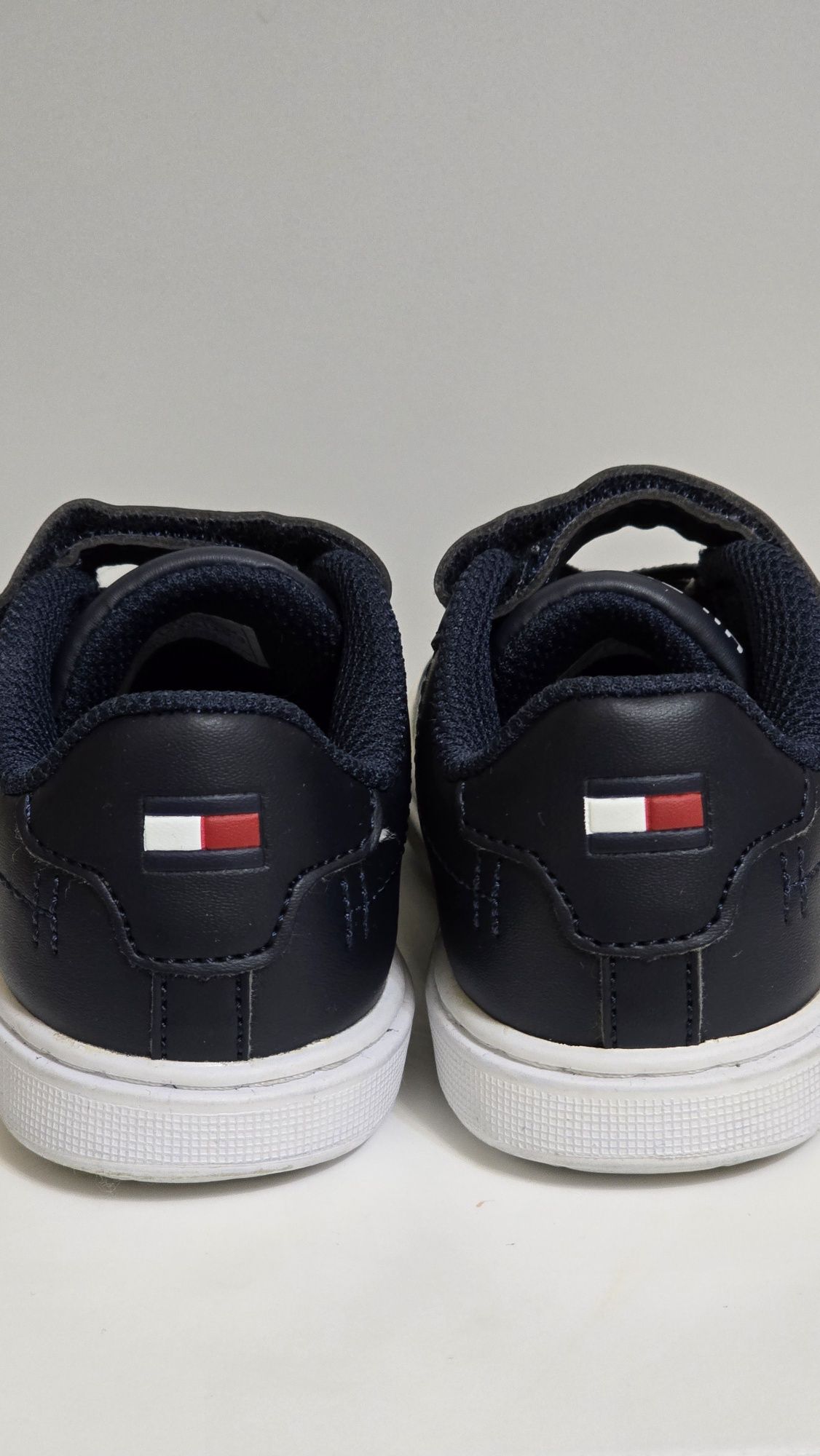 Продам оригинальные кеды ТOMMY HILFIGER