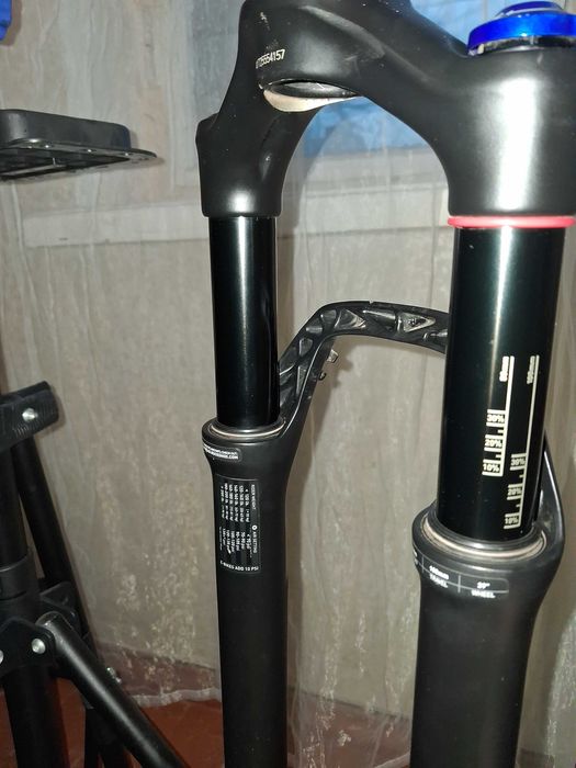 Вилка RockShox Reba 29  2025року