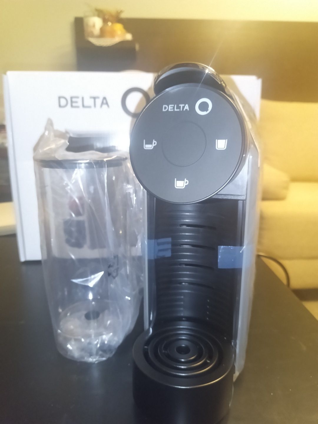Delta QOOL mini. Ekspres na kapsułki