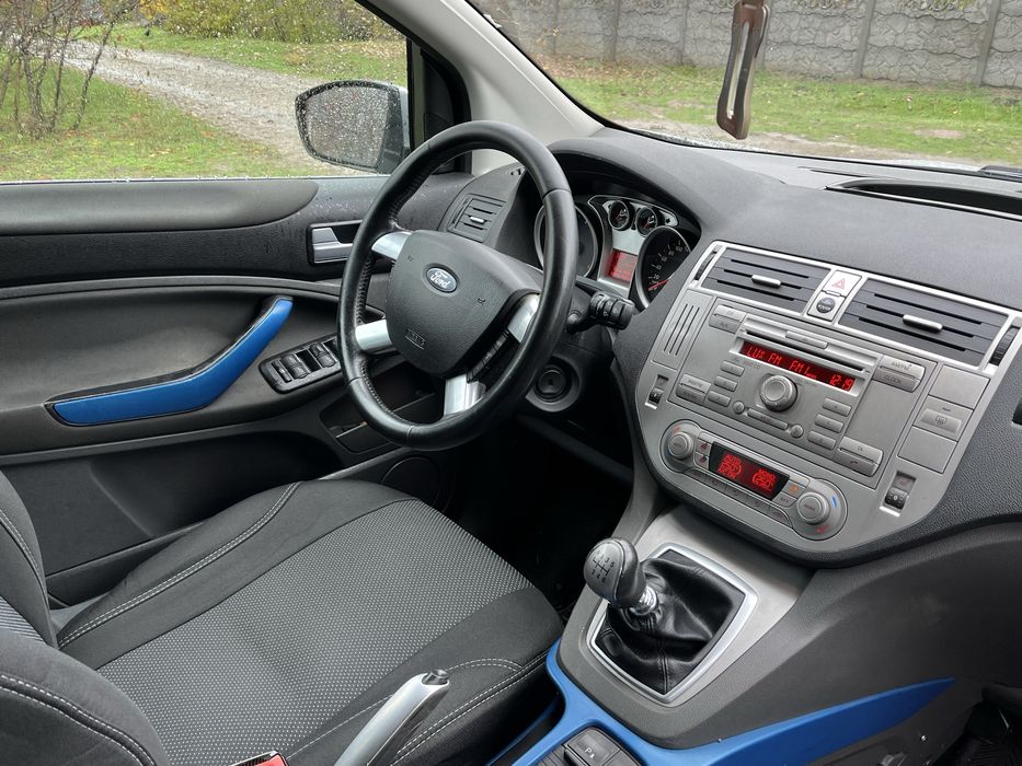 Авто в наявності