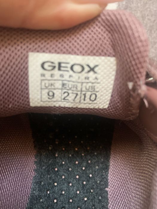 Продам дитячі кросівки Geox, 27 р.