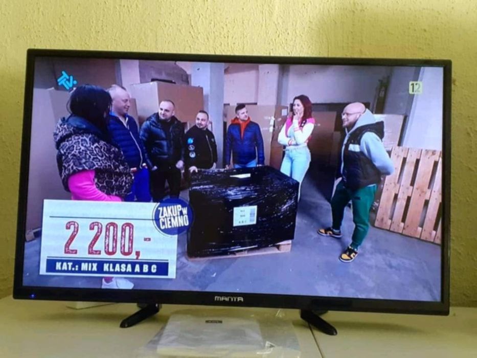 Sprzedam TV 32 cale Led wraz pilotem