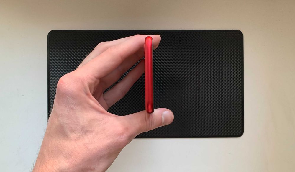 Почти идеальный - iPhone SE 2022 - 128 гб - 98% АКБ - NEVERLOCK - RED