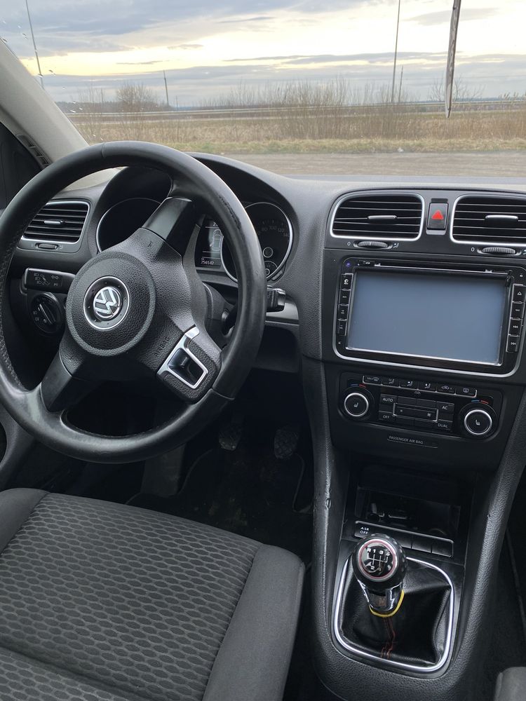 Volkswagen Golf 6