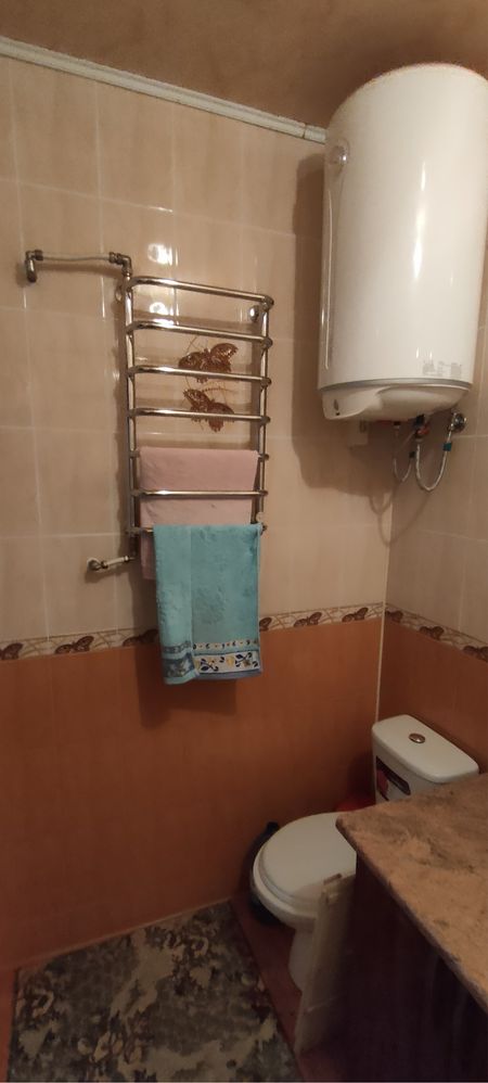 Продаю 3-кімнатну квартиру. Овідіополь