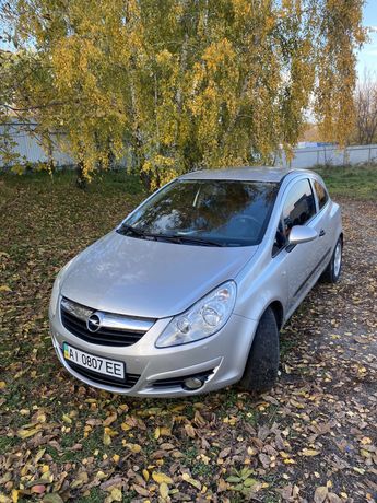 Продам Opel Corsa B 1,2 бензин Автомат